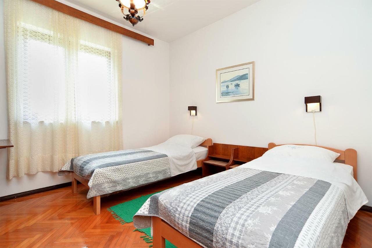 Apartment Milka 1950 Fažana エクステリア 写真