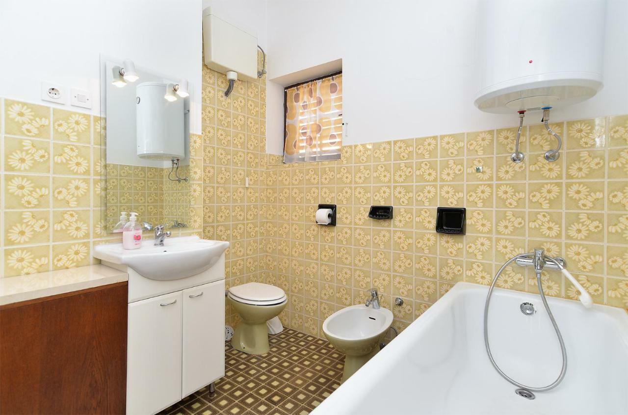 Apartment Milka 1950 Fažana エクステリア 写真